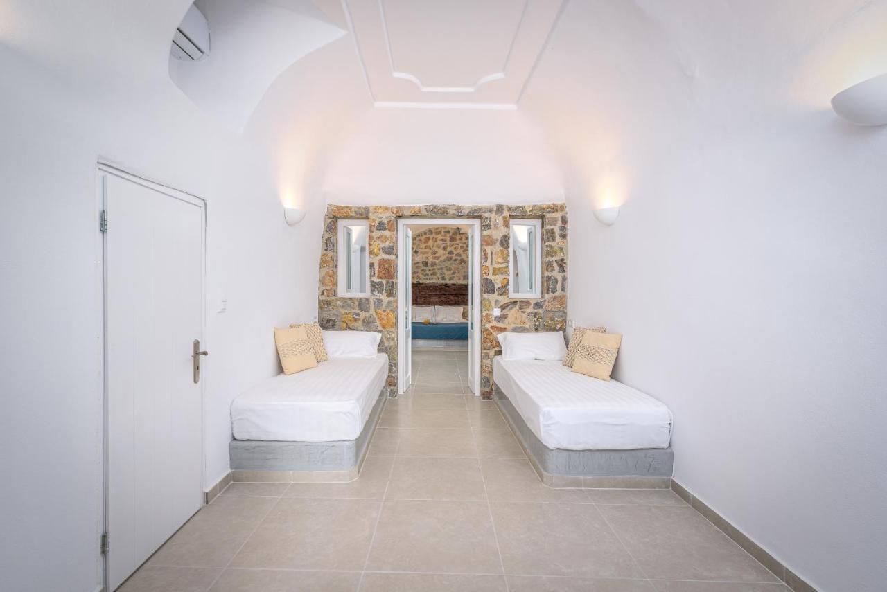 Hotel Anatoli & Firá