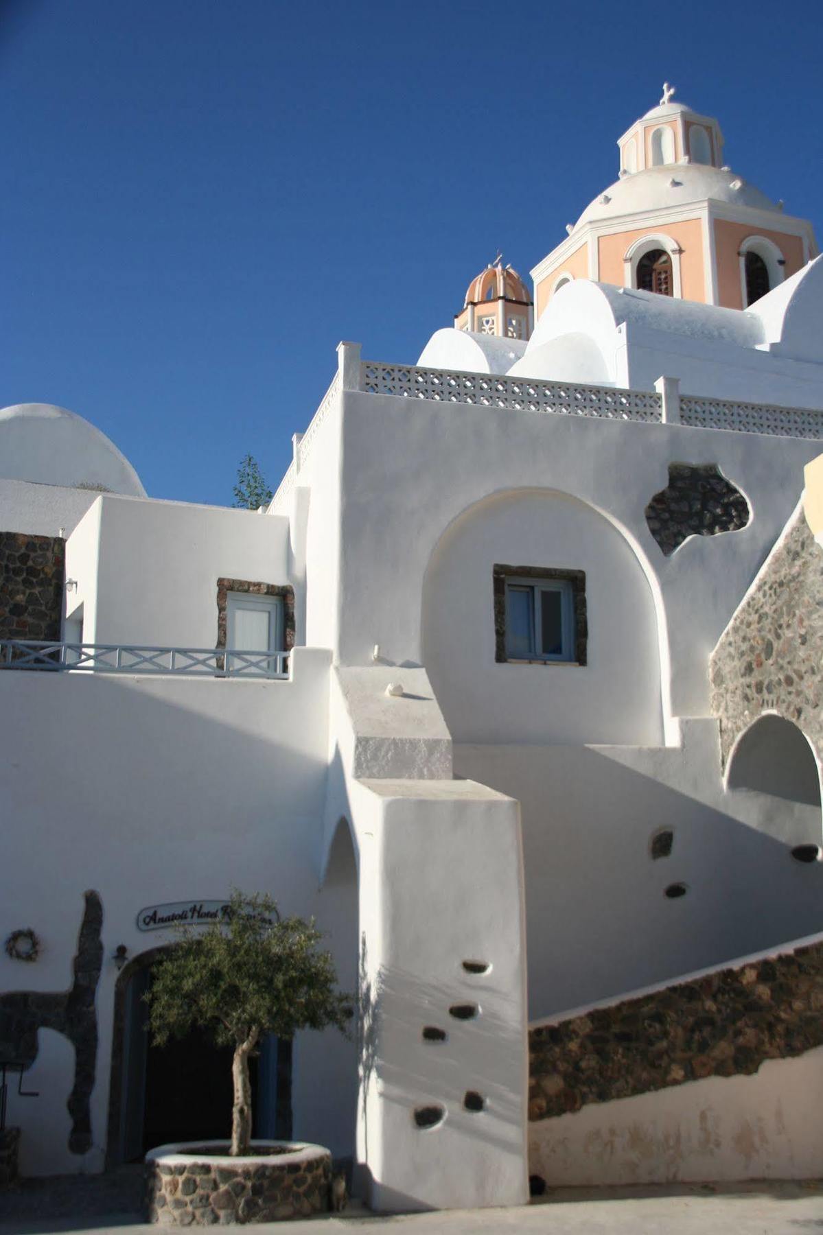 Anatoli & Hotel Firá