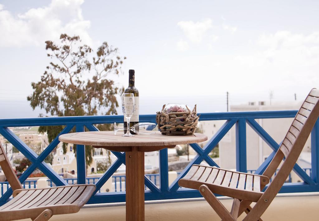 Anatoli & Hotel Fira (Santorini)